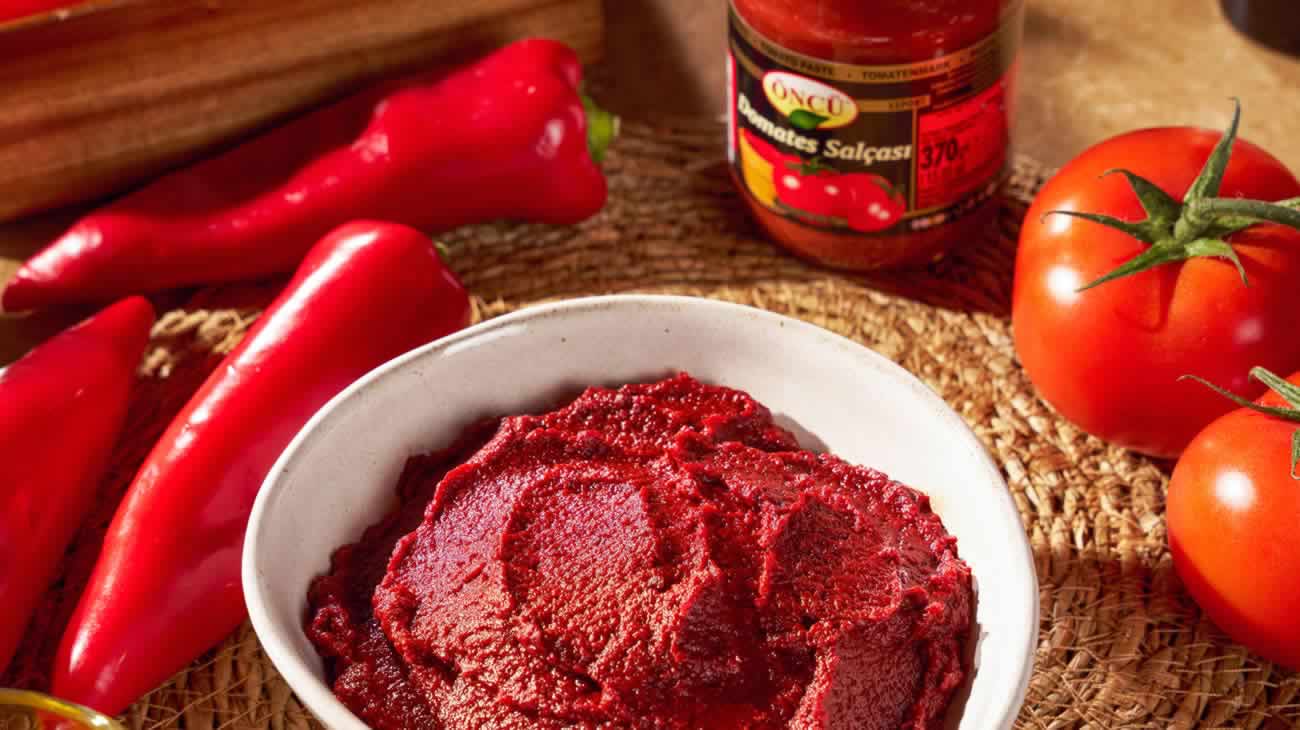 Öncü | Domates Salçası ile Sofralarınıza Lezzet ve Saflık Katın
